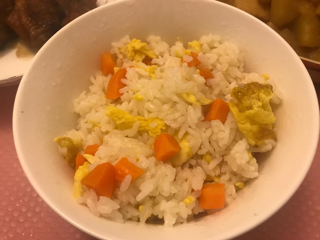 家常蛋炒饭