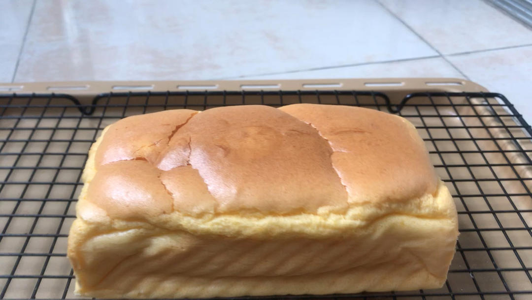柯基抖臀🍰吃过最嫩的蛋糕，没有之一💯