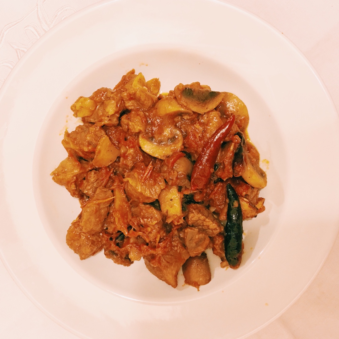 西红柿炖牛肉