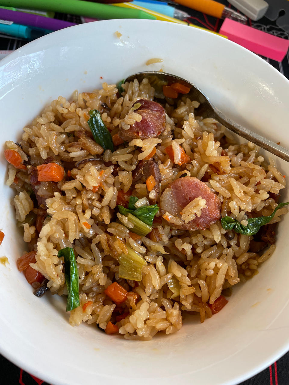 把陈乔恩吃哭的焖饭，我一口气连吃3碗，学会后再也不想吃外卖了