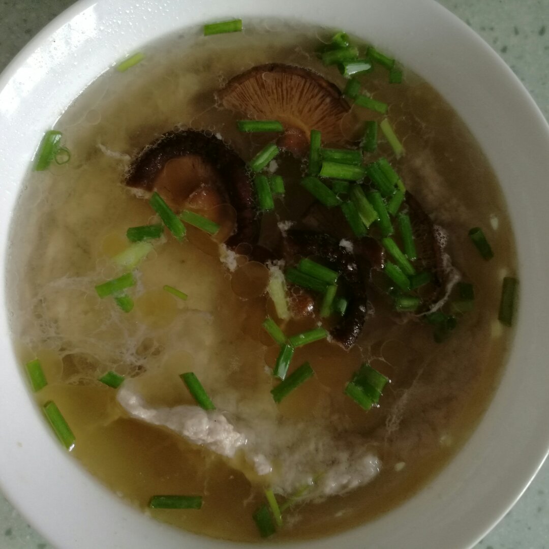 香菇肉饼汤