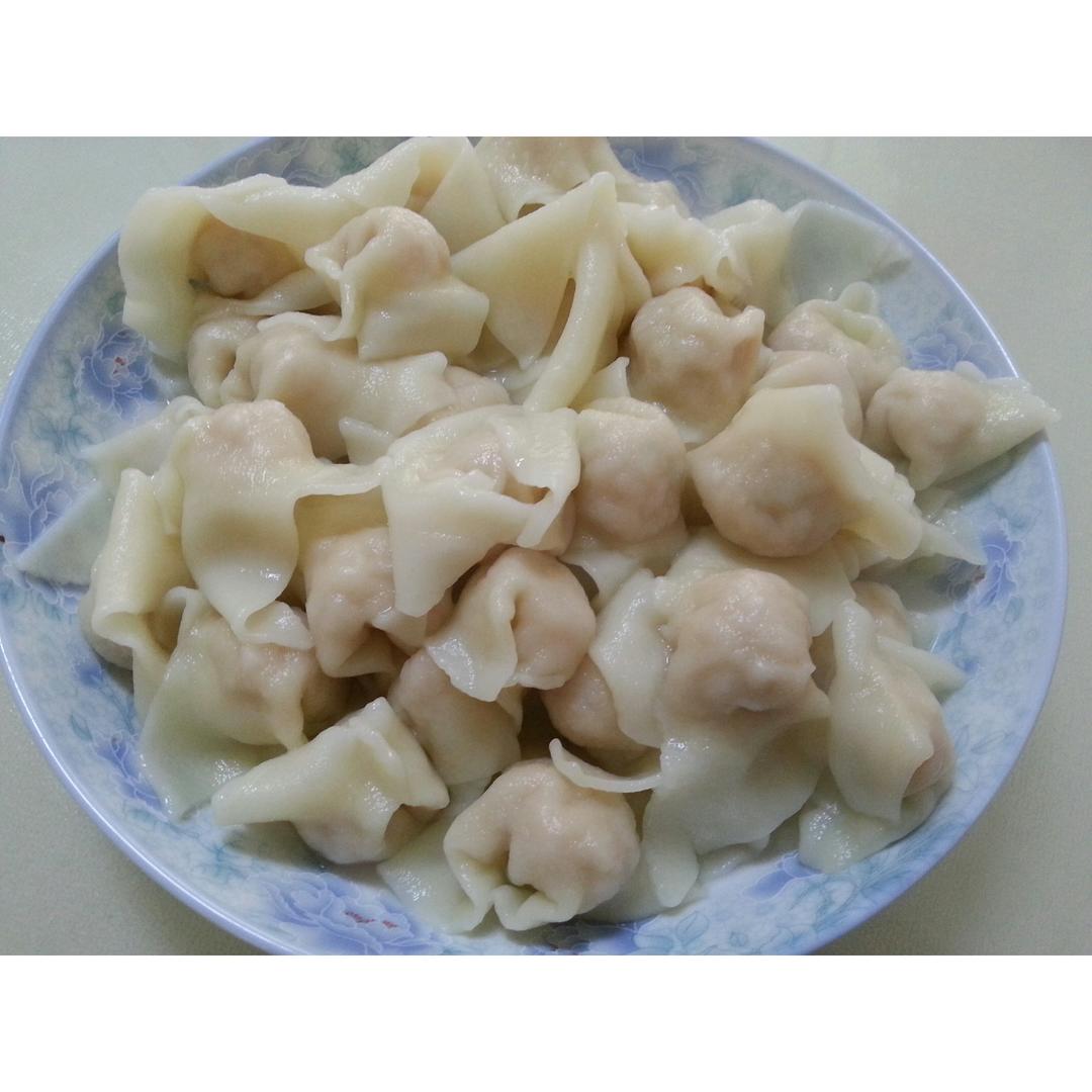 三鲜馄饨 Huntun