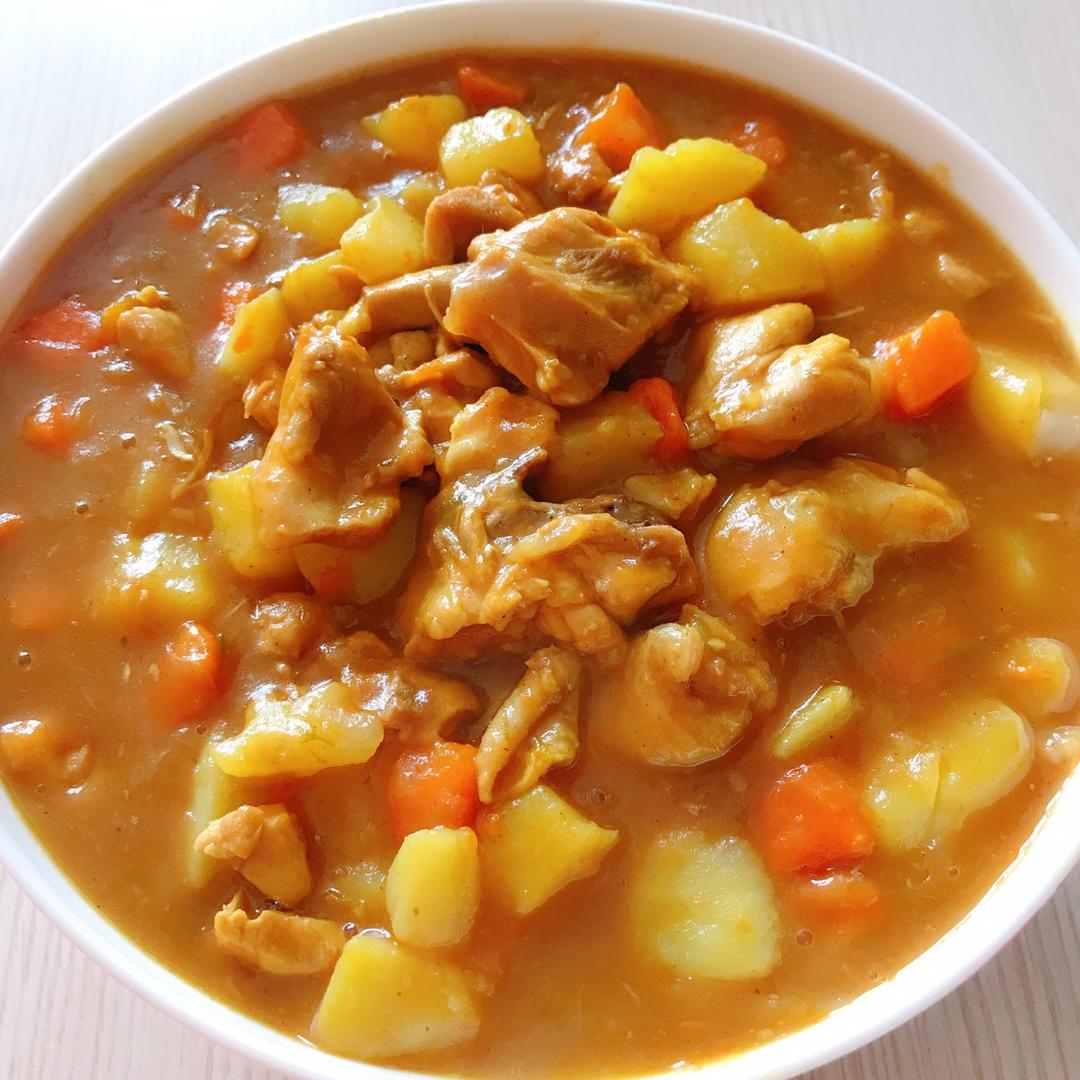 咖喱鸡肉饭