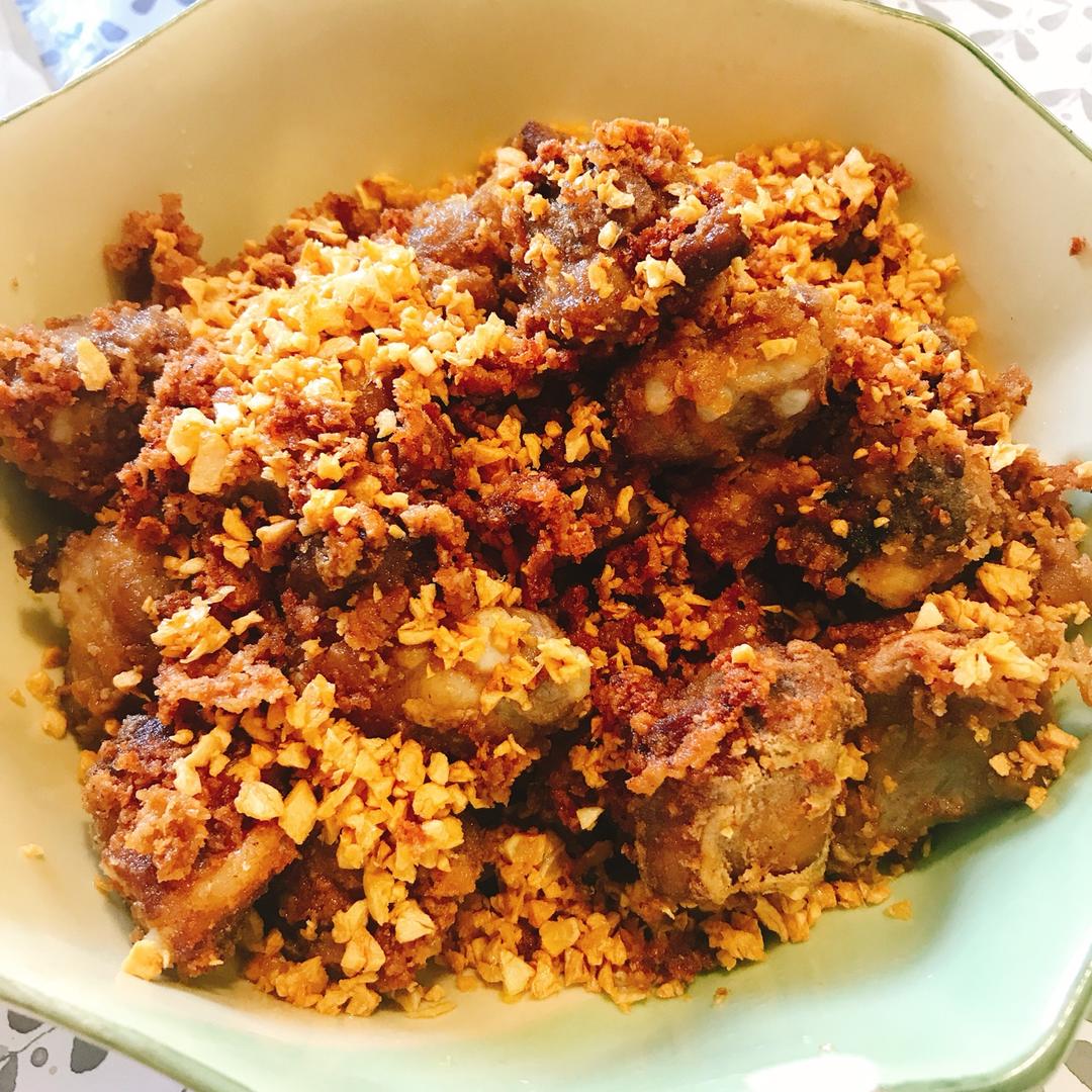 金牌蒜香排骨