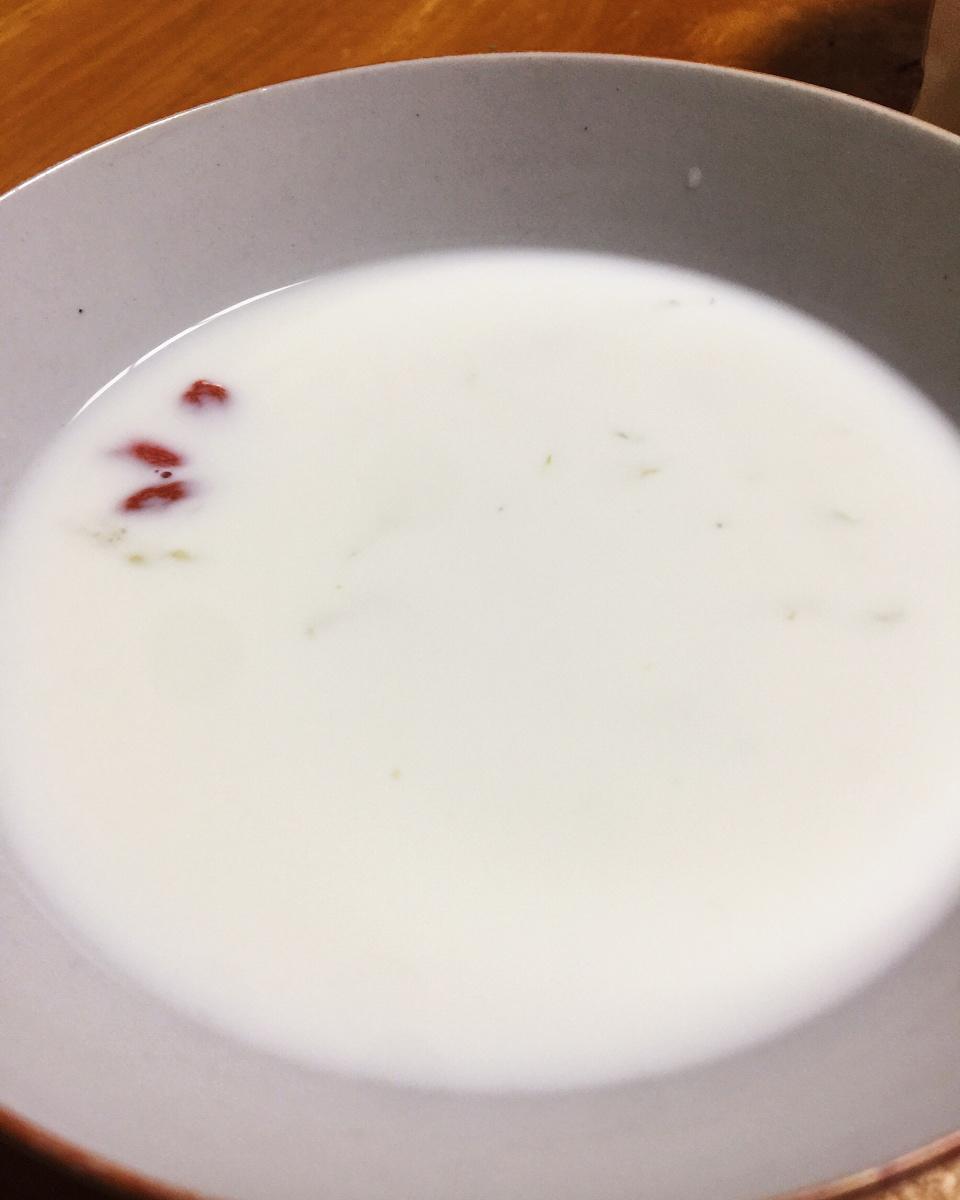 牛奶燕窝