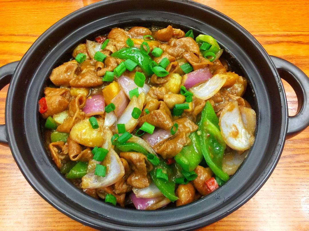 好吃到爆火爆肥肠