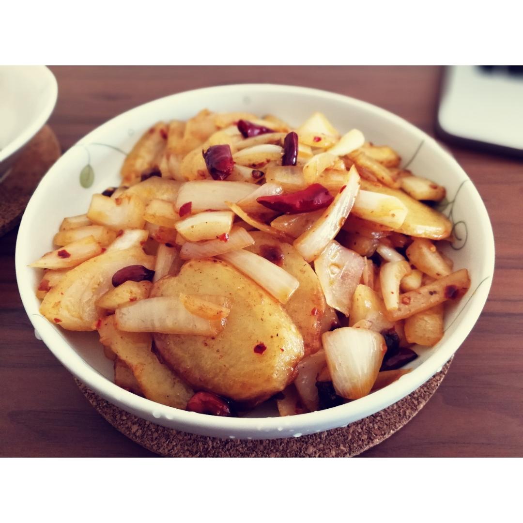 孜然洋葱土豆片