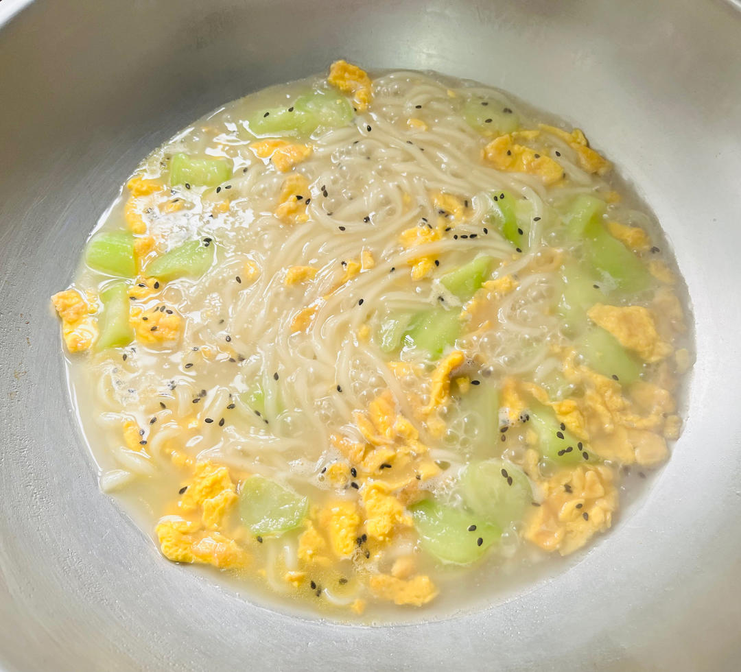 丝瓜鸡蛋汤