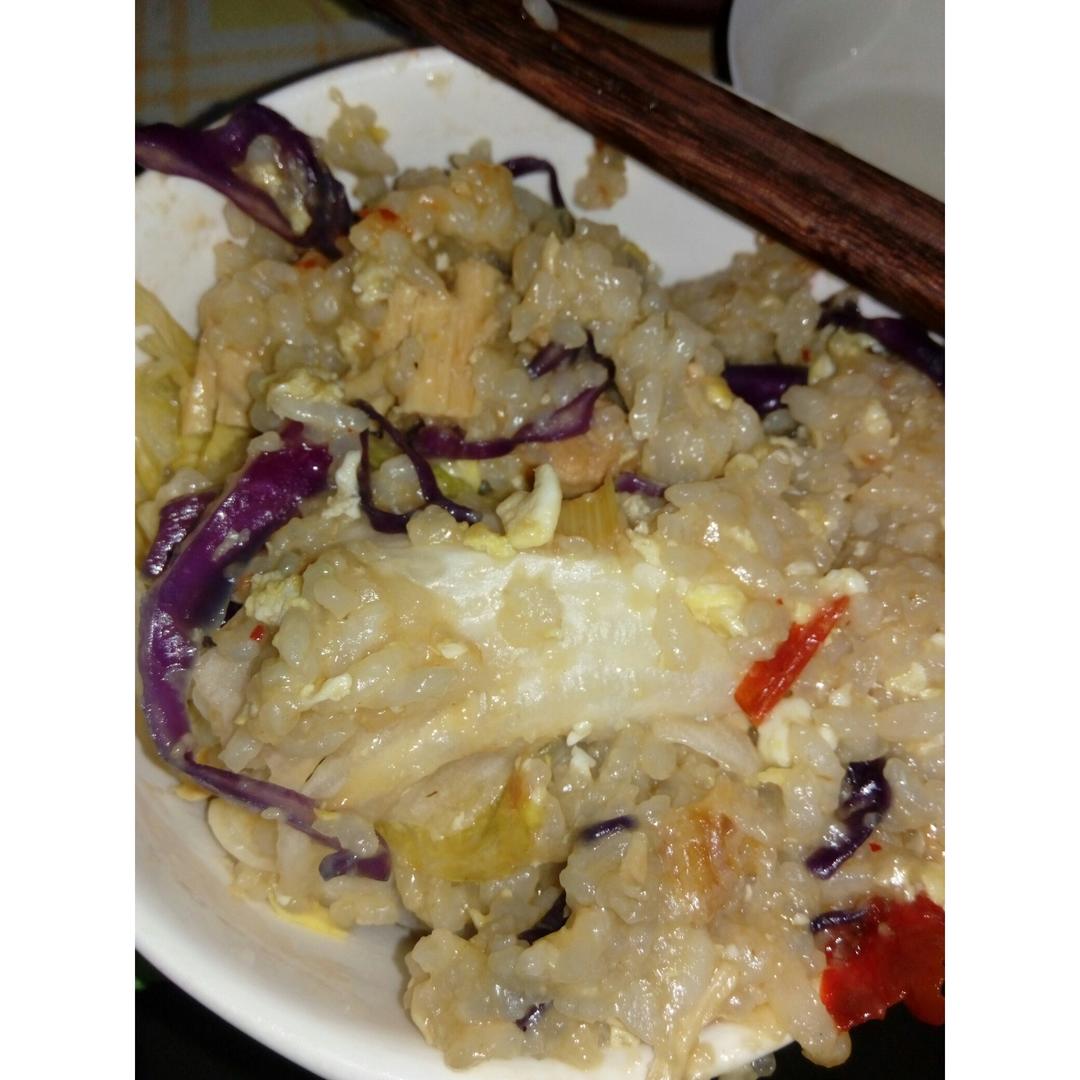 粒粒炒饭（米饭不粘粒粒分明的方法）