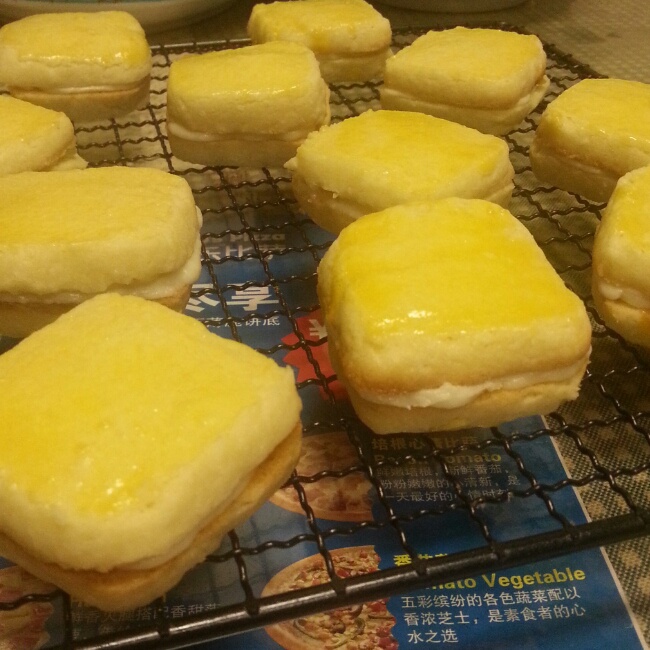 乳酪奶油夹心酥饼