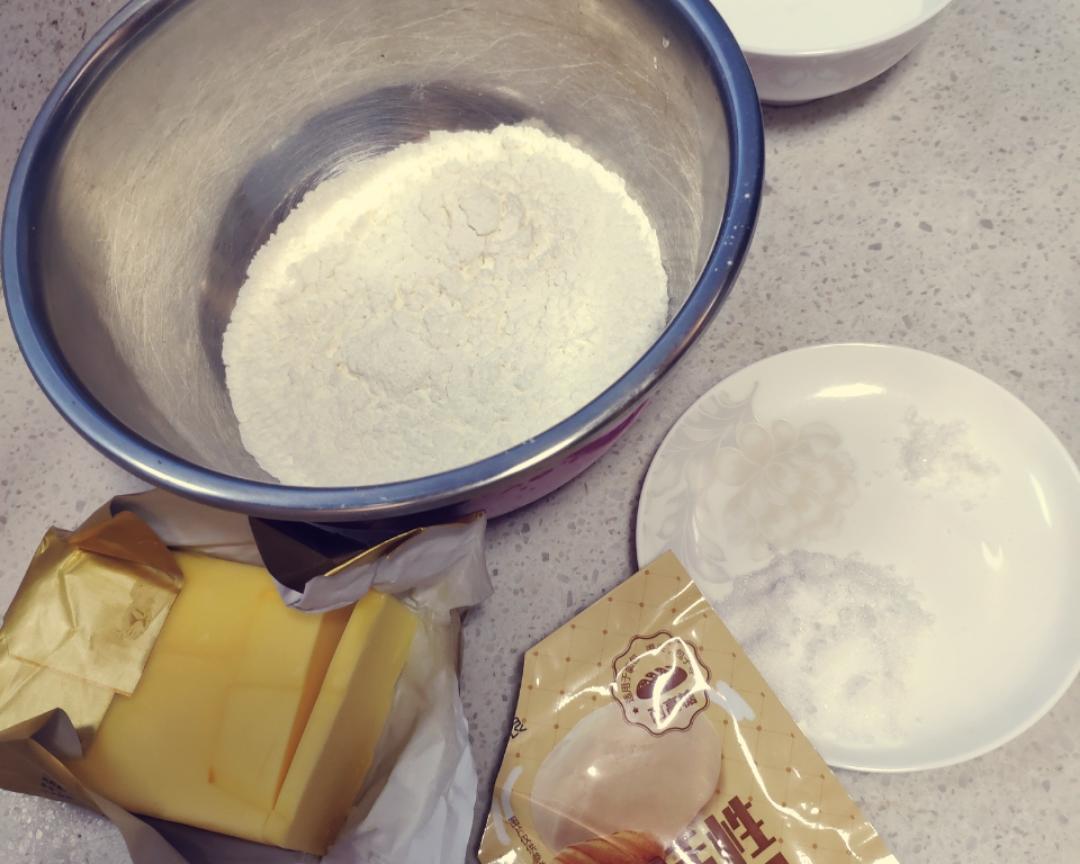 纯奶手撕吐司的做法 步骤1