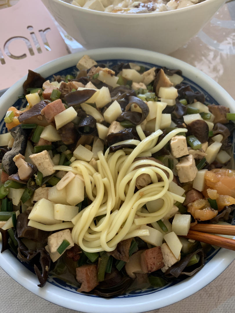 陕北素哨子面