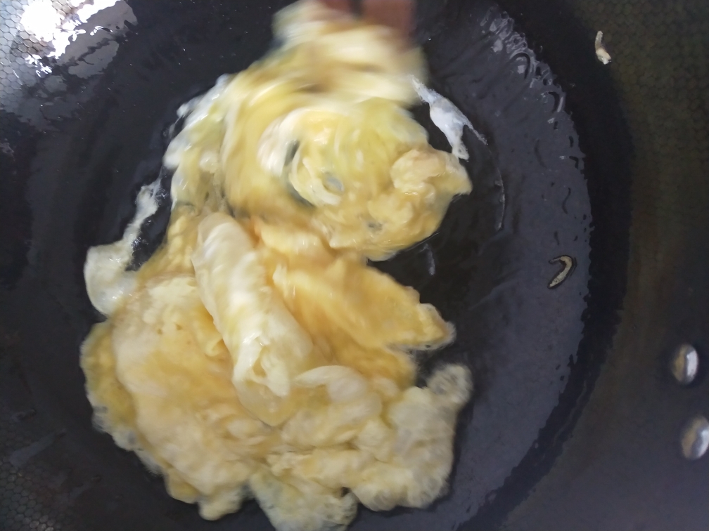 清新爽口的西葫芦黄瓜虾仁鸡蛋水饺、锅贴、馅饼的做法 步骤12