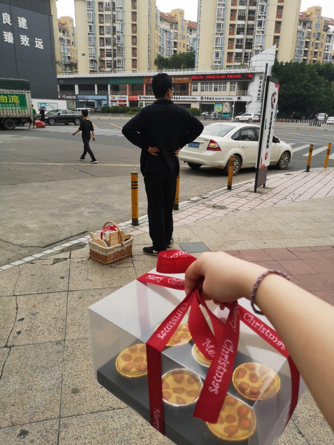 颜值超高的豹纹纸杯蛋糕