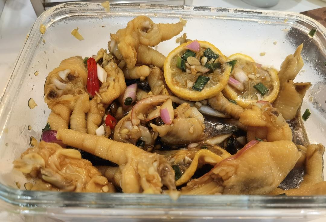 【柠檬酸辣鸡爪】自制超级无敌美味的网红鸡爪