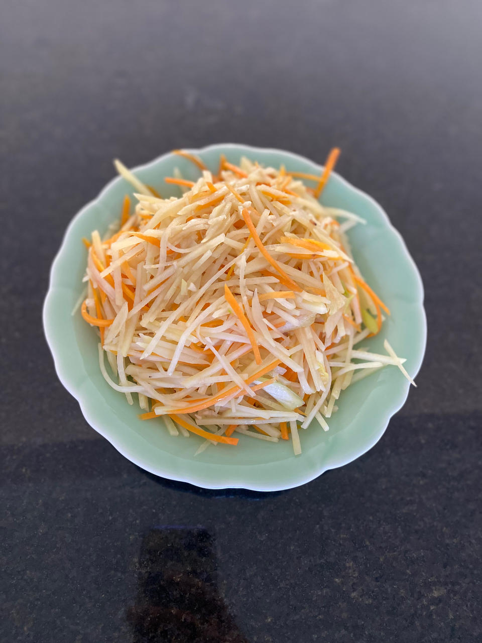 厨师长教你：“炝炒土豆丝”的家常做法，口感爽脆