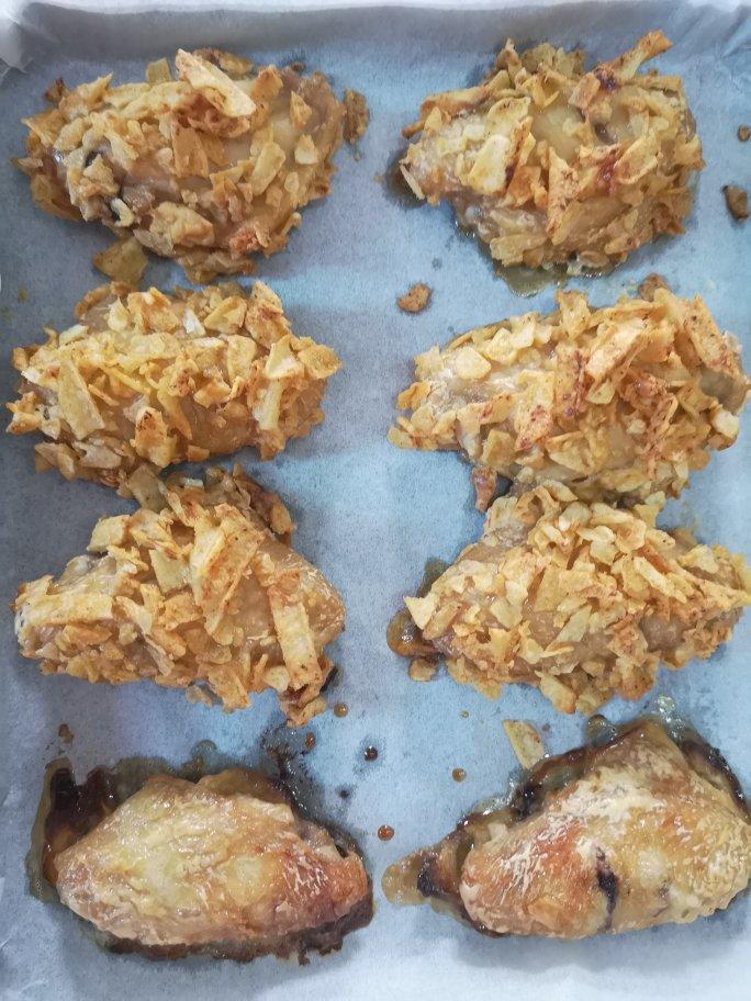 只要一包薯片就可以做出来的鸡翅，香酥无比，再也不去外面买了