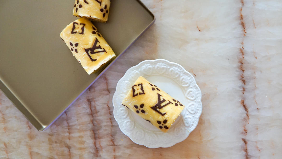 原创～低调的手绘蛋糕卷