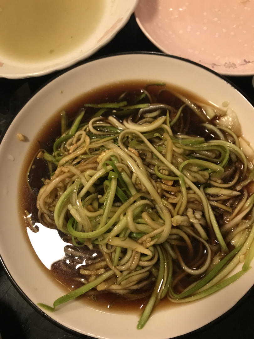 捞汁西葫芦-好吃到舔盘