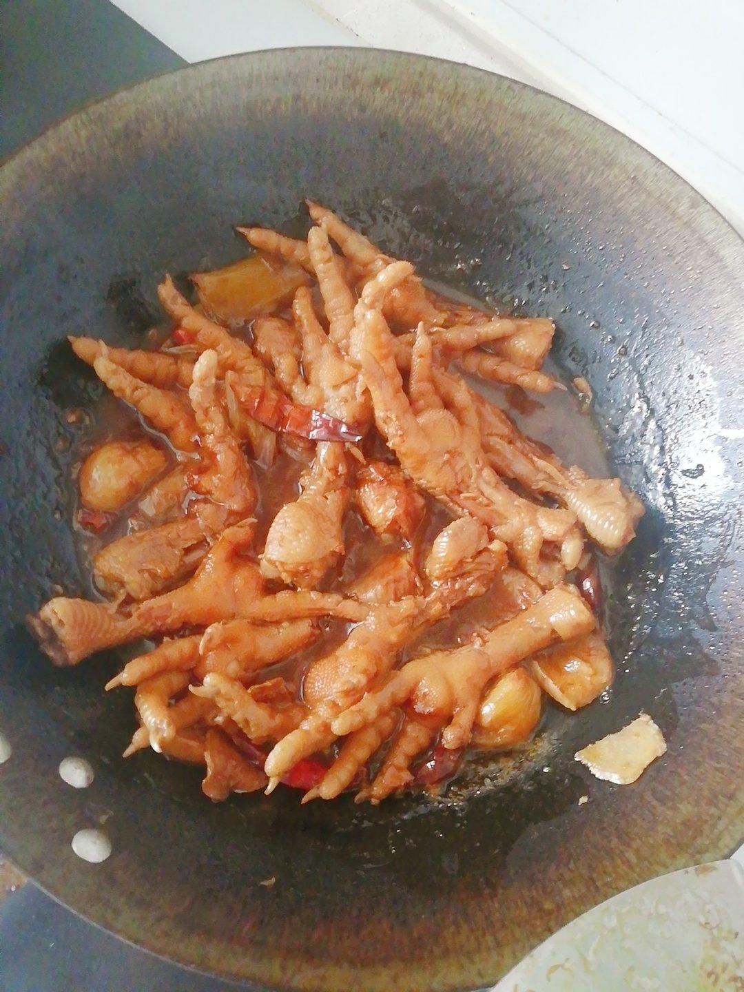 “销魂”卤鸡爪