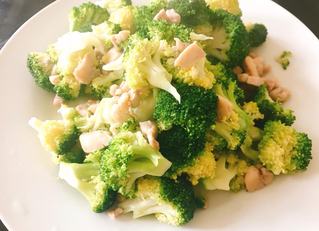 西兰花炒鸡肉