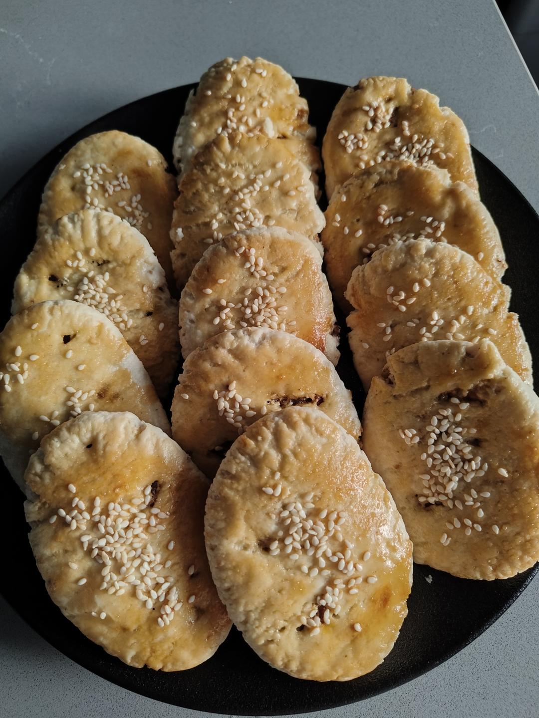 酥的掉渣椒盐牛舌饼