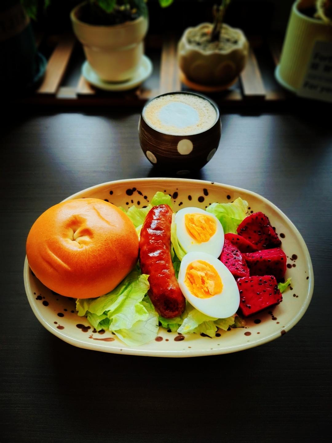 早餐•2026年6月17日