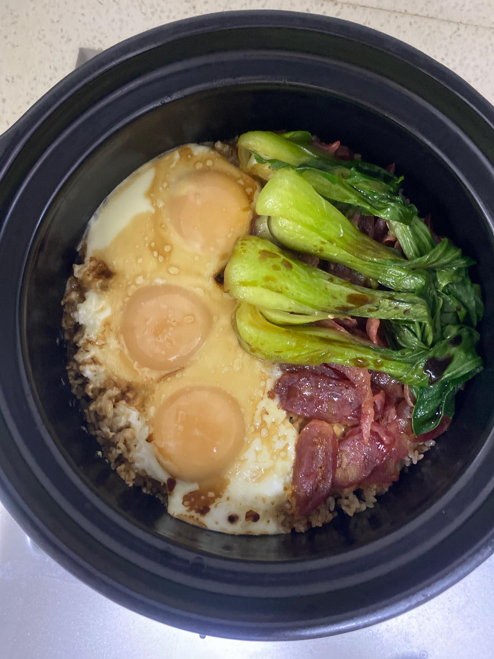 香肠煲仔饭