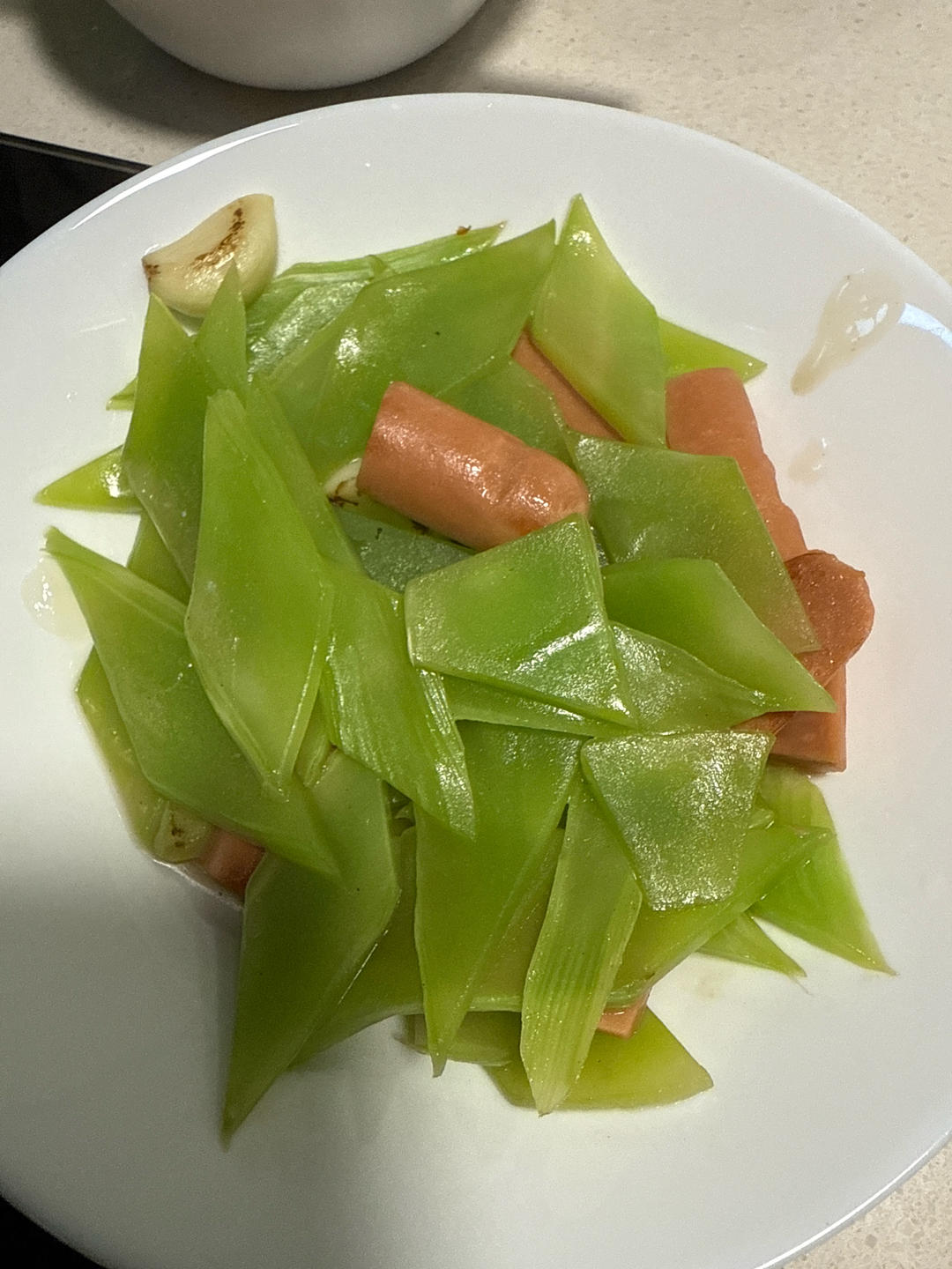 鲜🉐️掉眉毛的莴笋炒火腿