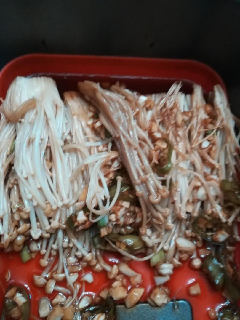 堂妈的蒜蓉豉油金针菇