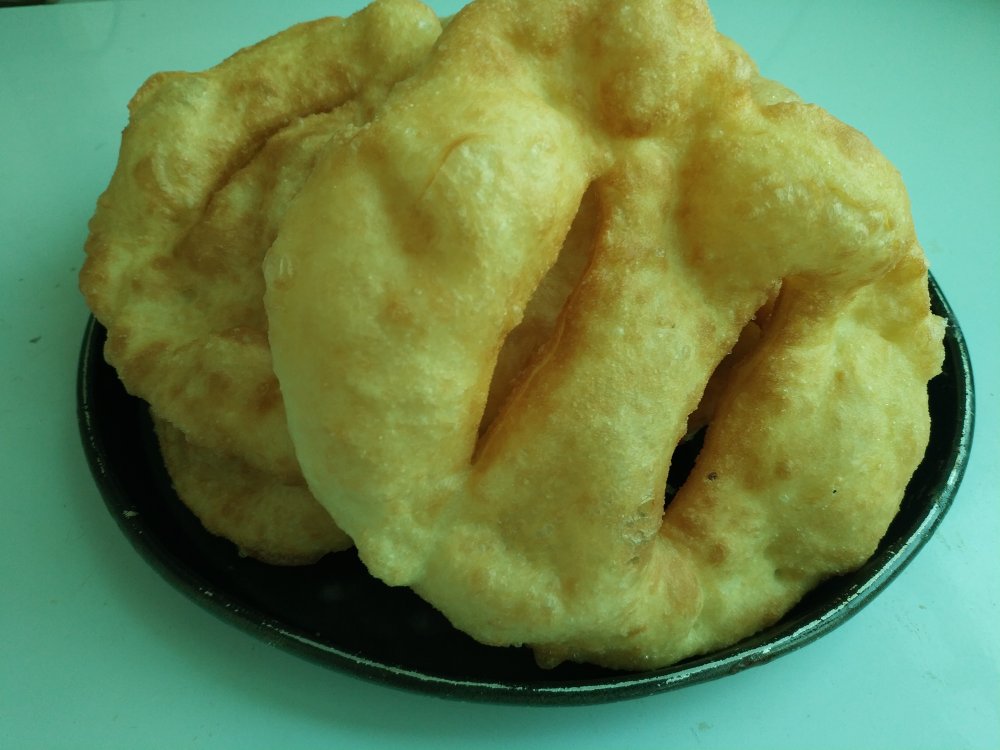 中式主食27:  炸油饼/老北京糖油饼