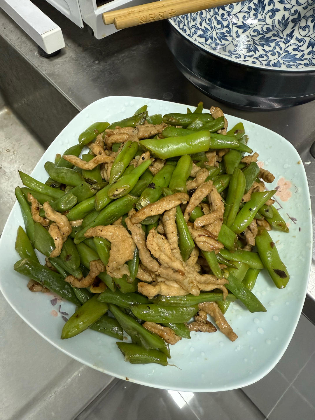 炒肉就得嫩—豆角炒肉（四季豆）