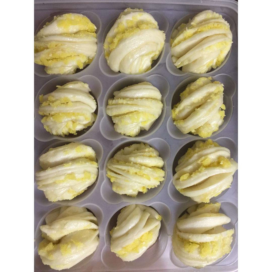 葱油花卷 Steamed Roll