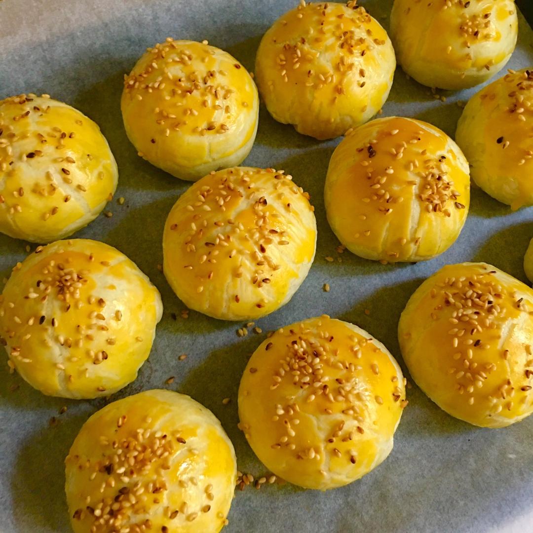 蛋黄酥酥酥（超级奶香黄油版）