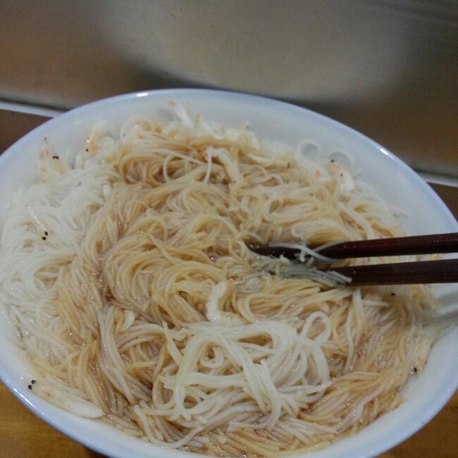 骨烧汤做的煮粉干