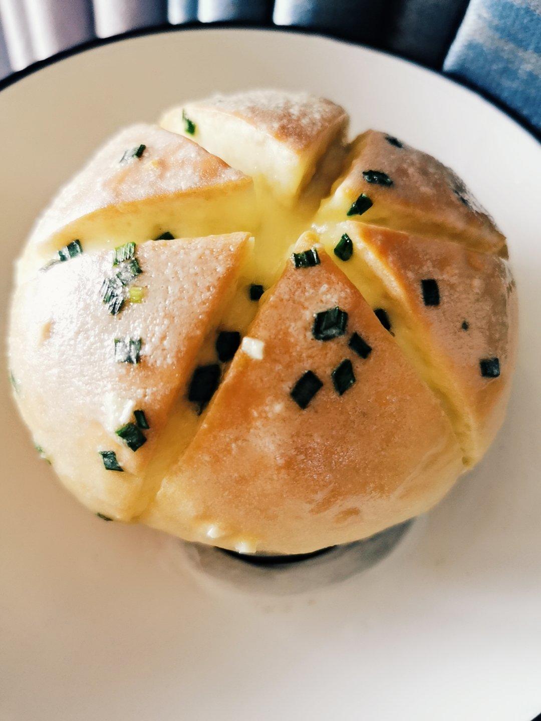 网红蒜香奶酪面包，好吃到爆炸