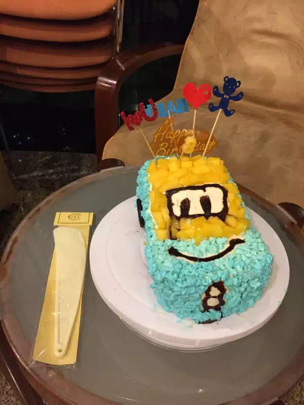 萌萌小汽车蛋糕