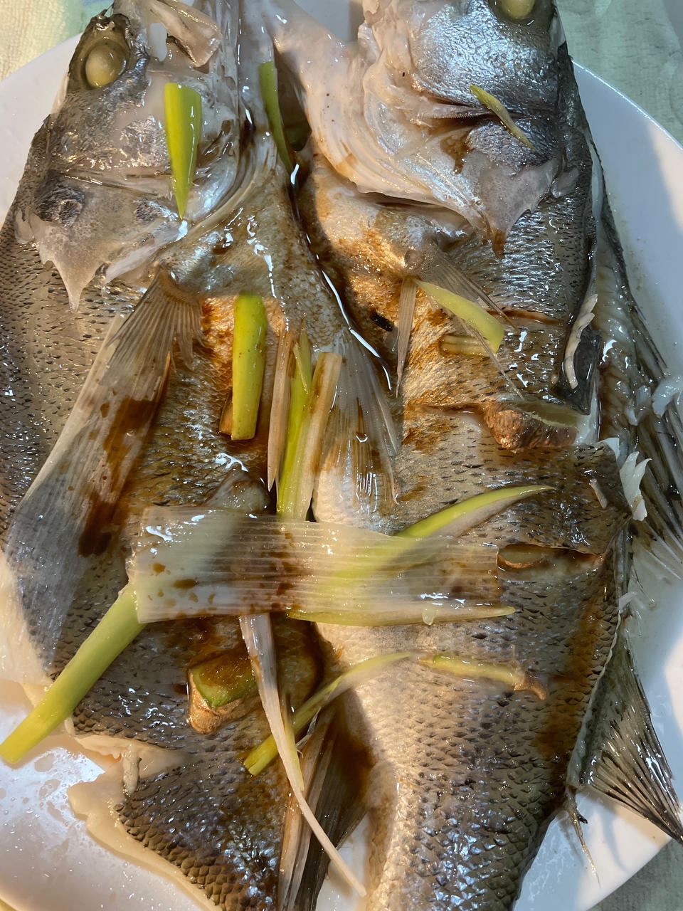 哈士奇2336做的超入味清蒸鱼清蒸鲈鱼桂花鱼家常独创