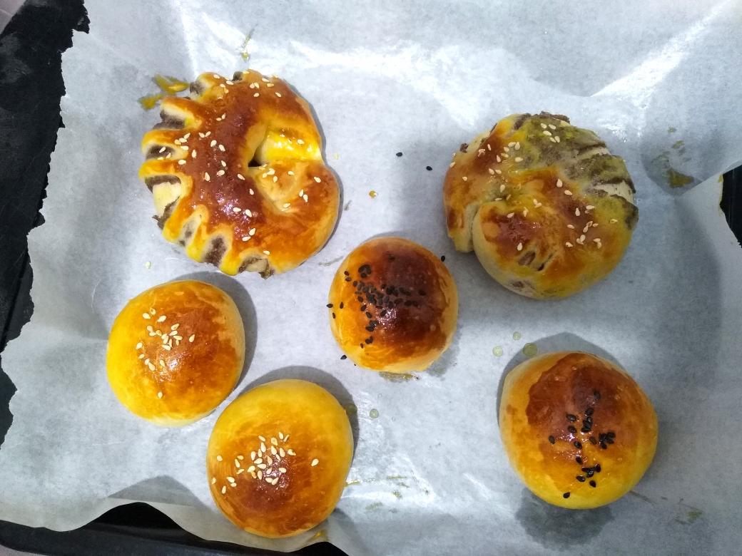 简单易学的红豆沙面包圈