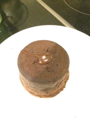 巧克力熔岩蛋糕的做法 步骤9