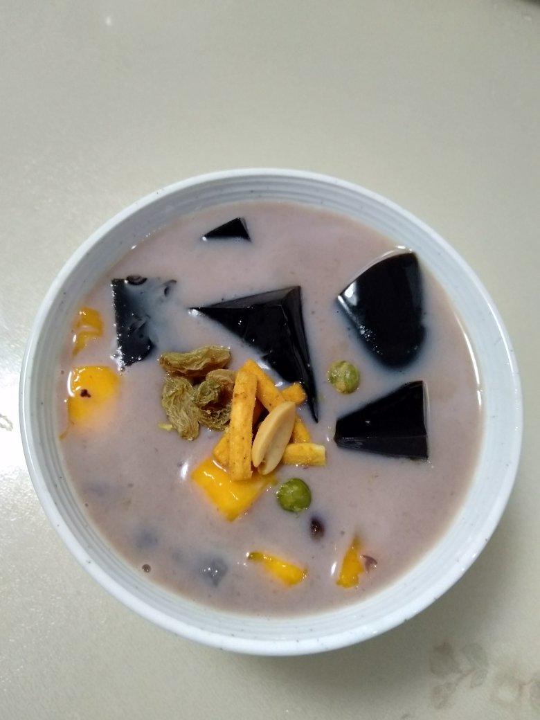 清热豆浆龟苓膏