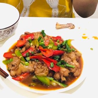 红烧土豆炖鸡腿