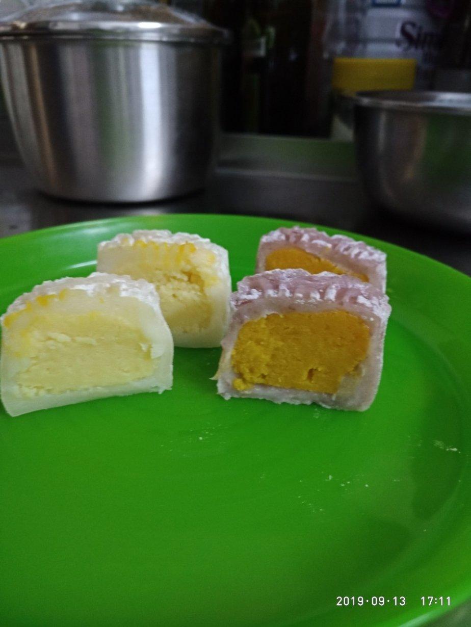 芝士奶黄冰皮月饼