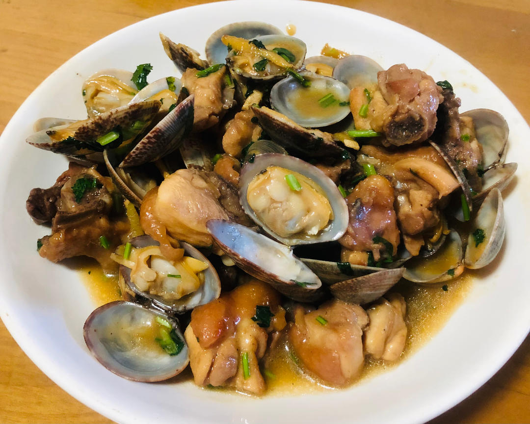 夏天开胃菜之鲜香甜美的炒鸡腿