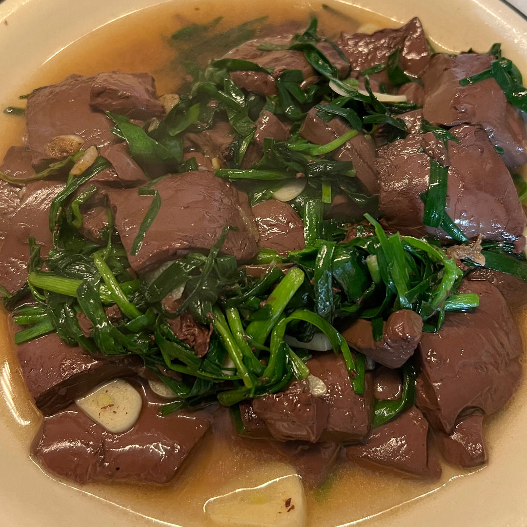 韭菜炒鸭血