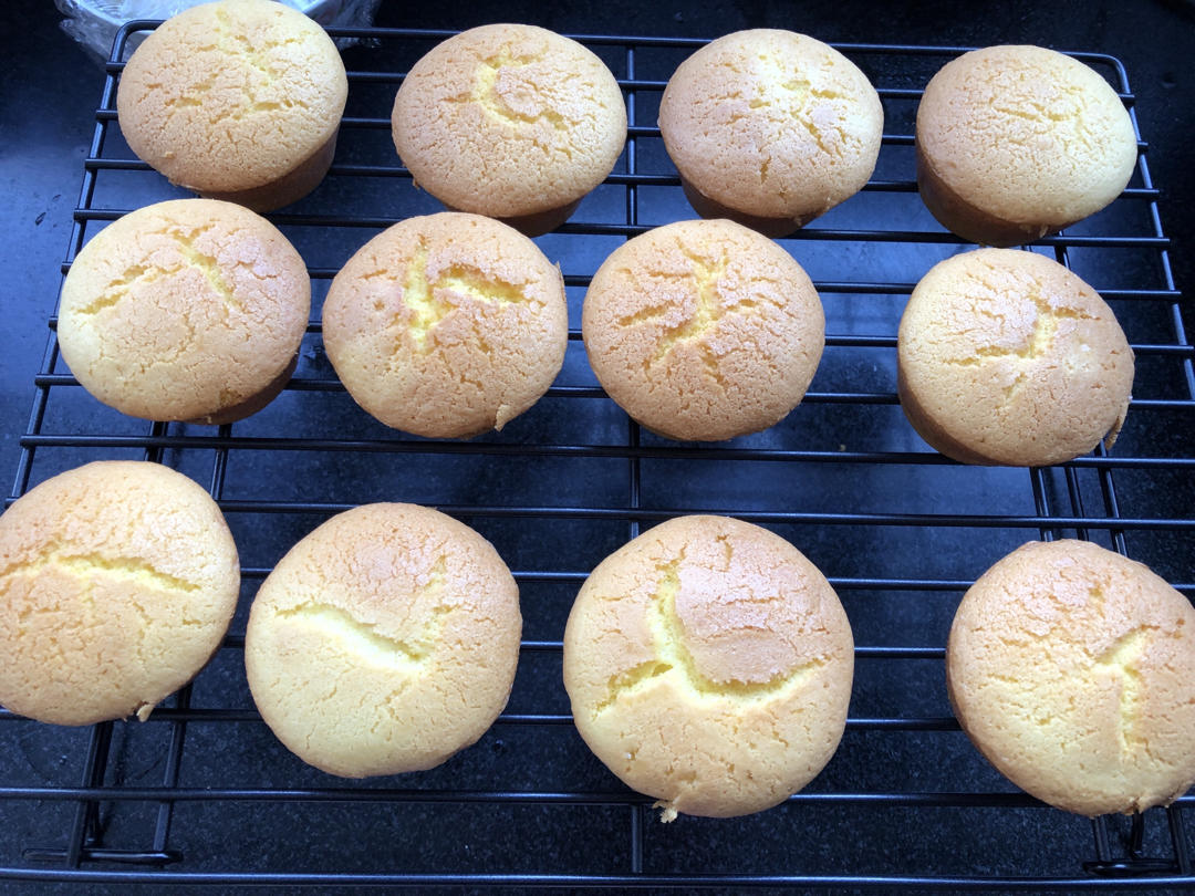 老式无水小蛋糕