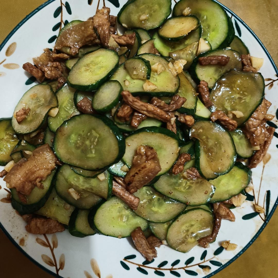 脆黄瓜炒肉