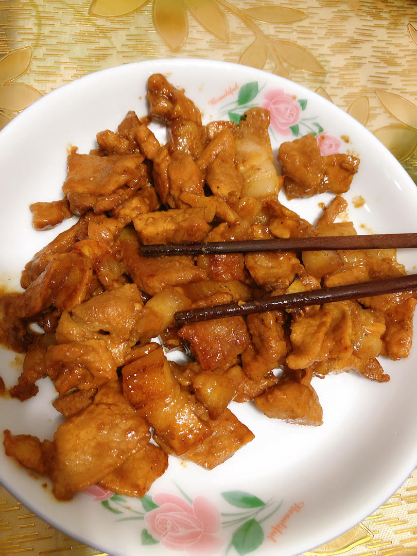 家常炒肉🐷