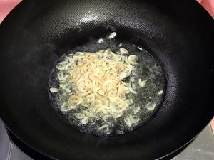 萝卜丝虾皮汤的做法 步骤2