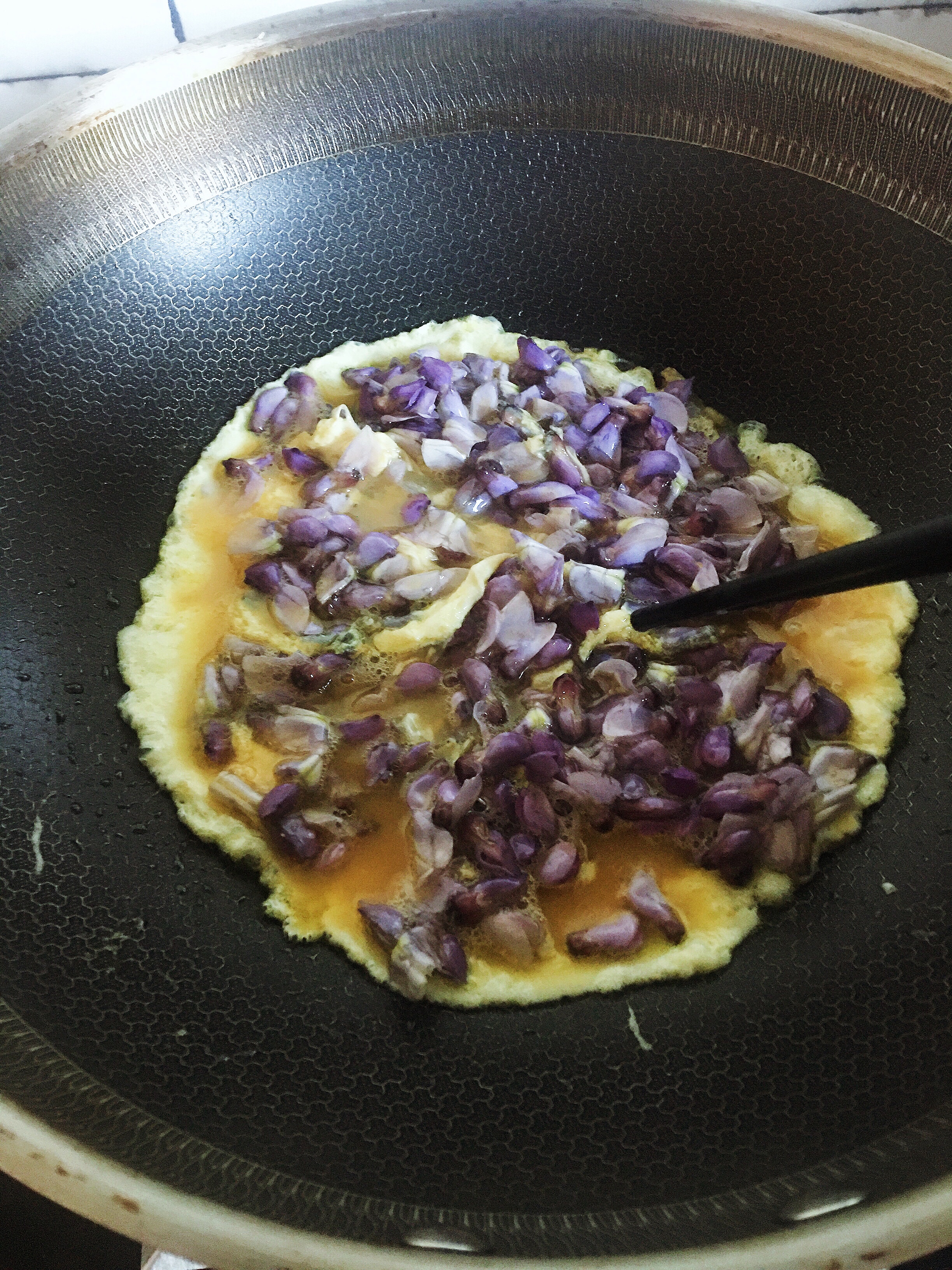 紫藤花 炒鸡蛋的做法